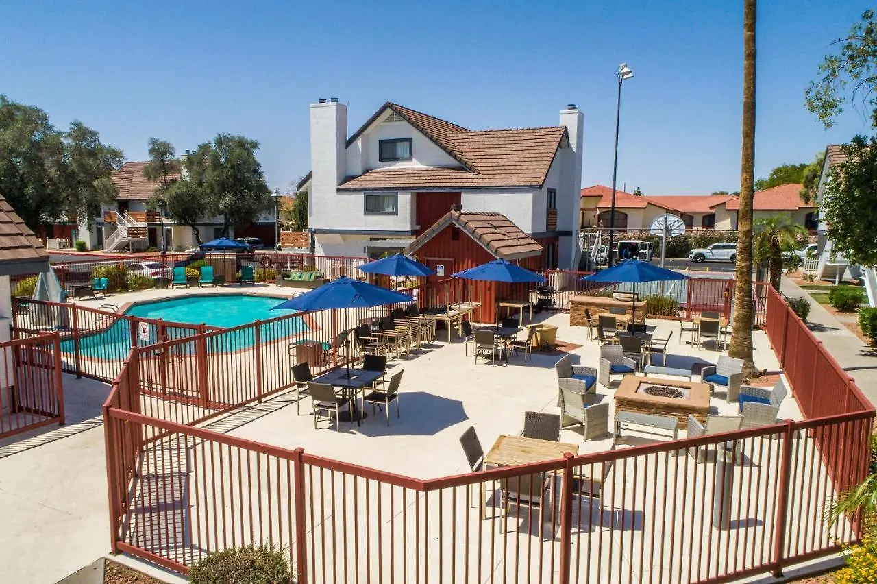 Lägenhet Metro Phx Studio Queen Sleeps 4 Heated Pool Phoenix