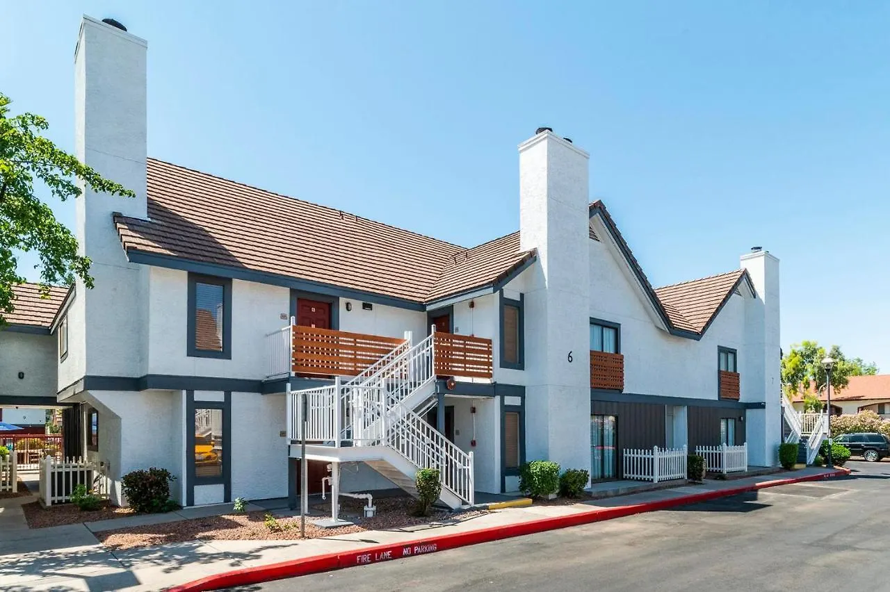 Lägenhet Metro Phx Studio Queen Sleeps 4 Heated Pool Phoenix USA