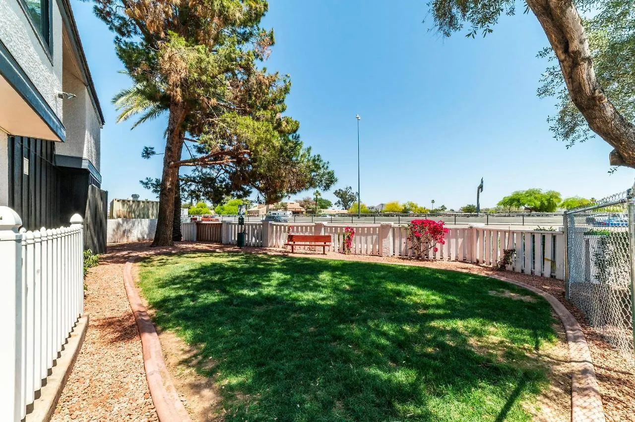 Metro Phx Studio Queen Sleeps 4 Heated Pool Phoenix USA